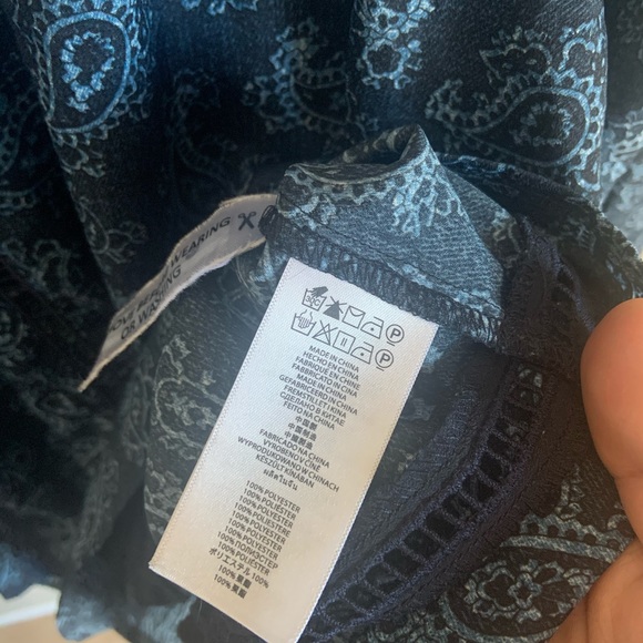 Micheal Kors Blouse - Picture 6 of 6